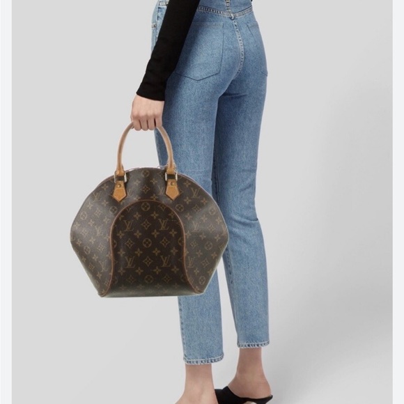 🥳!!! Authentic Louis Vuitton Elipse bag. - Picture 3 of 8